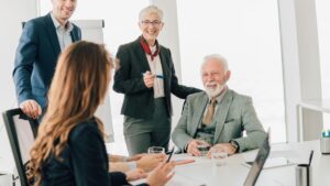 Cómo preparar el relevo generacional para liderar la clínica