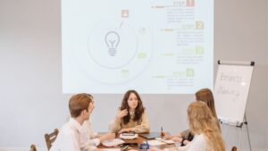 Multiplica tus pacientes y lidera tu sector: Guía de marketing para clínicas